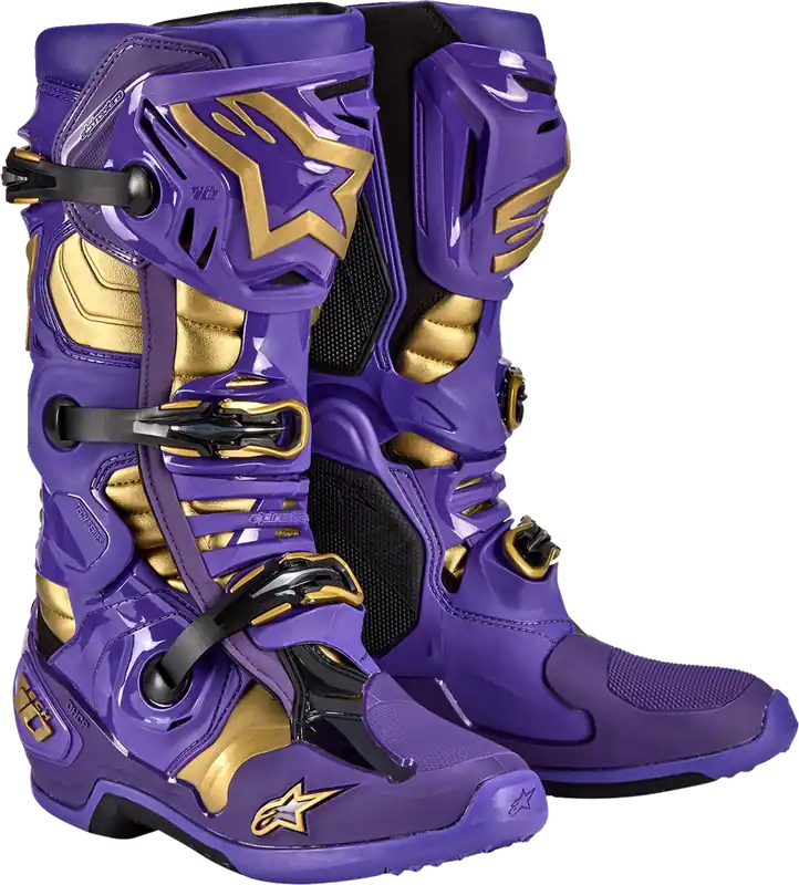 Tech 10 Boots