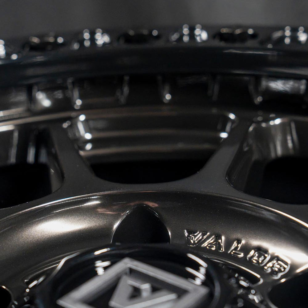 V18 Beadlock UTV Wheel Hyper Black
