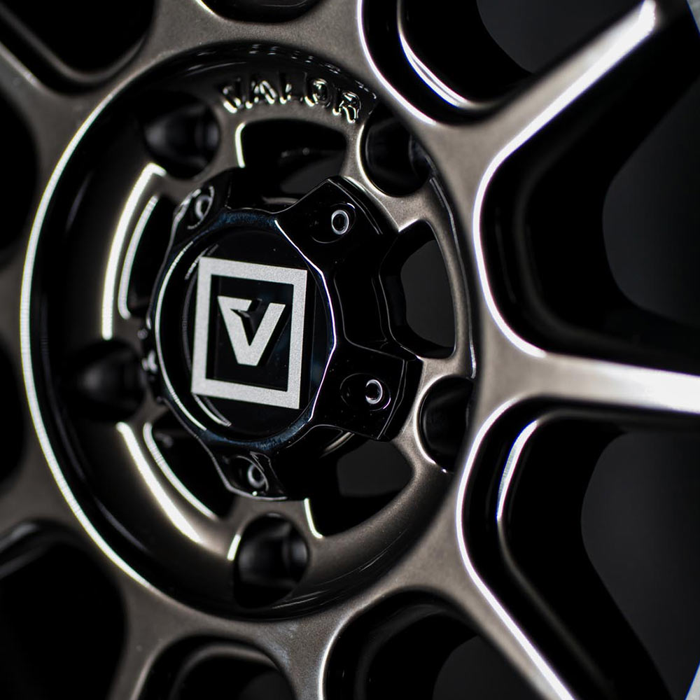V18 Beadlock UTV Wheel Hyper Black