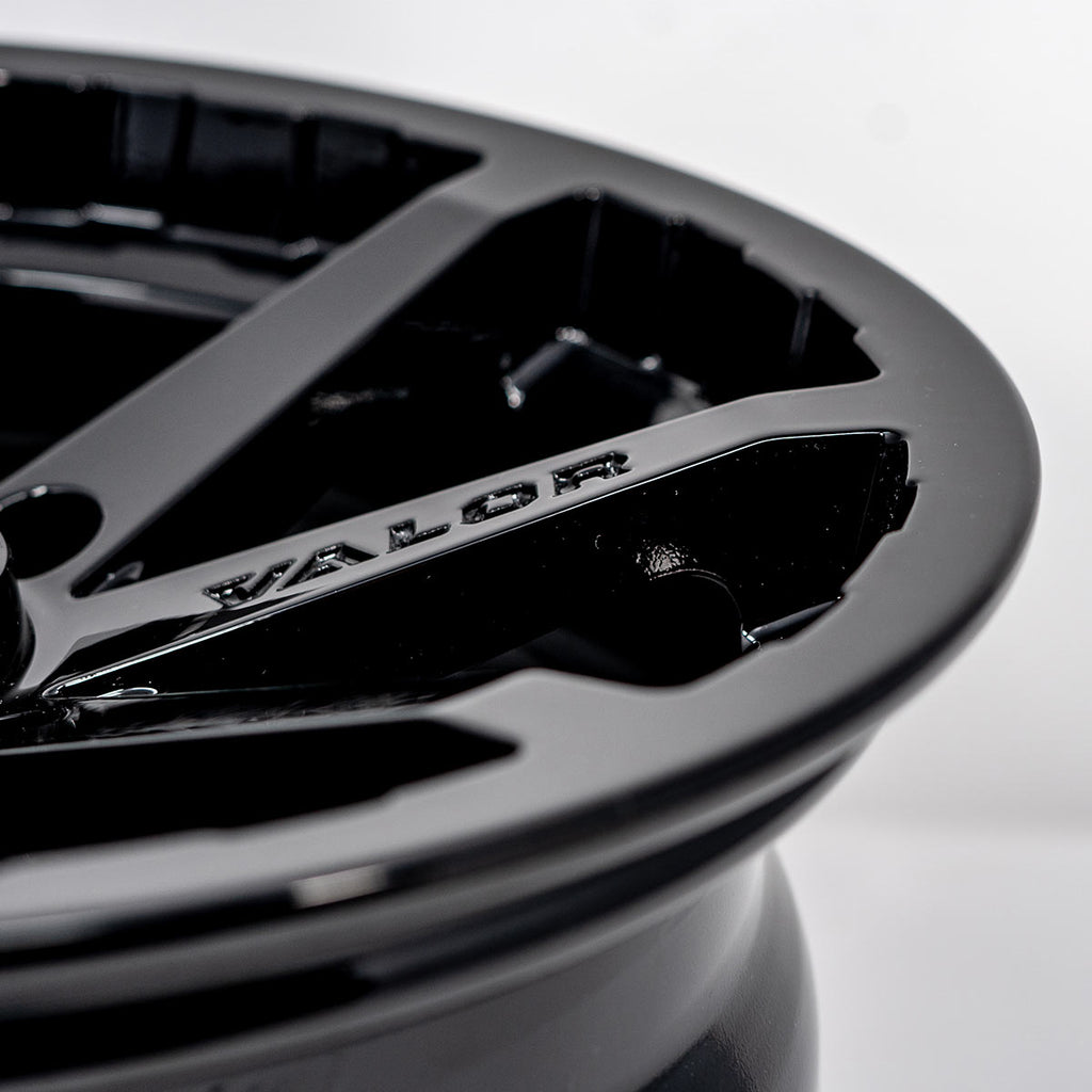 V01 UTV Wheel Gloss Black